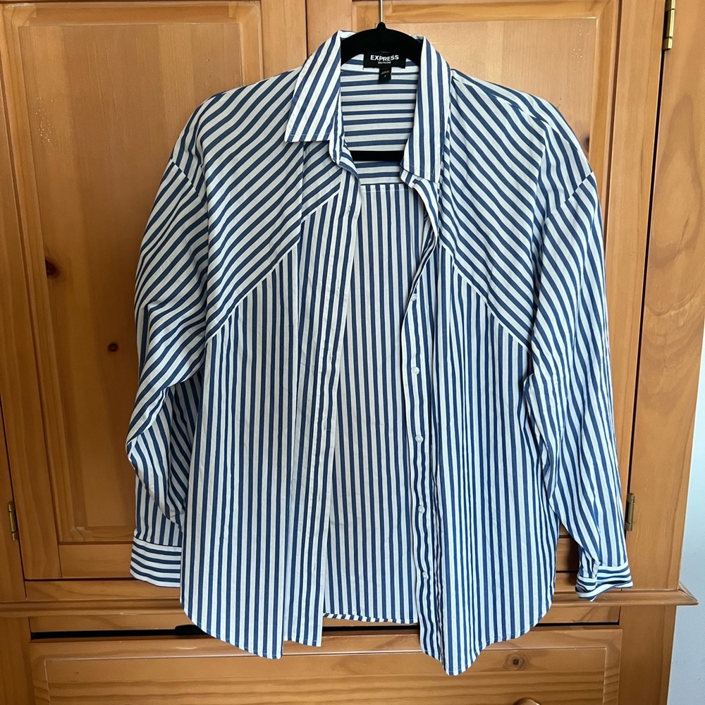 NWOT Express Bodyfriend Striped Button Down Shirt